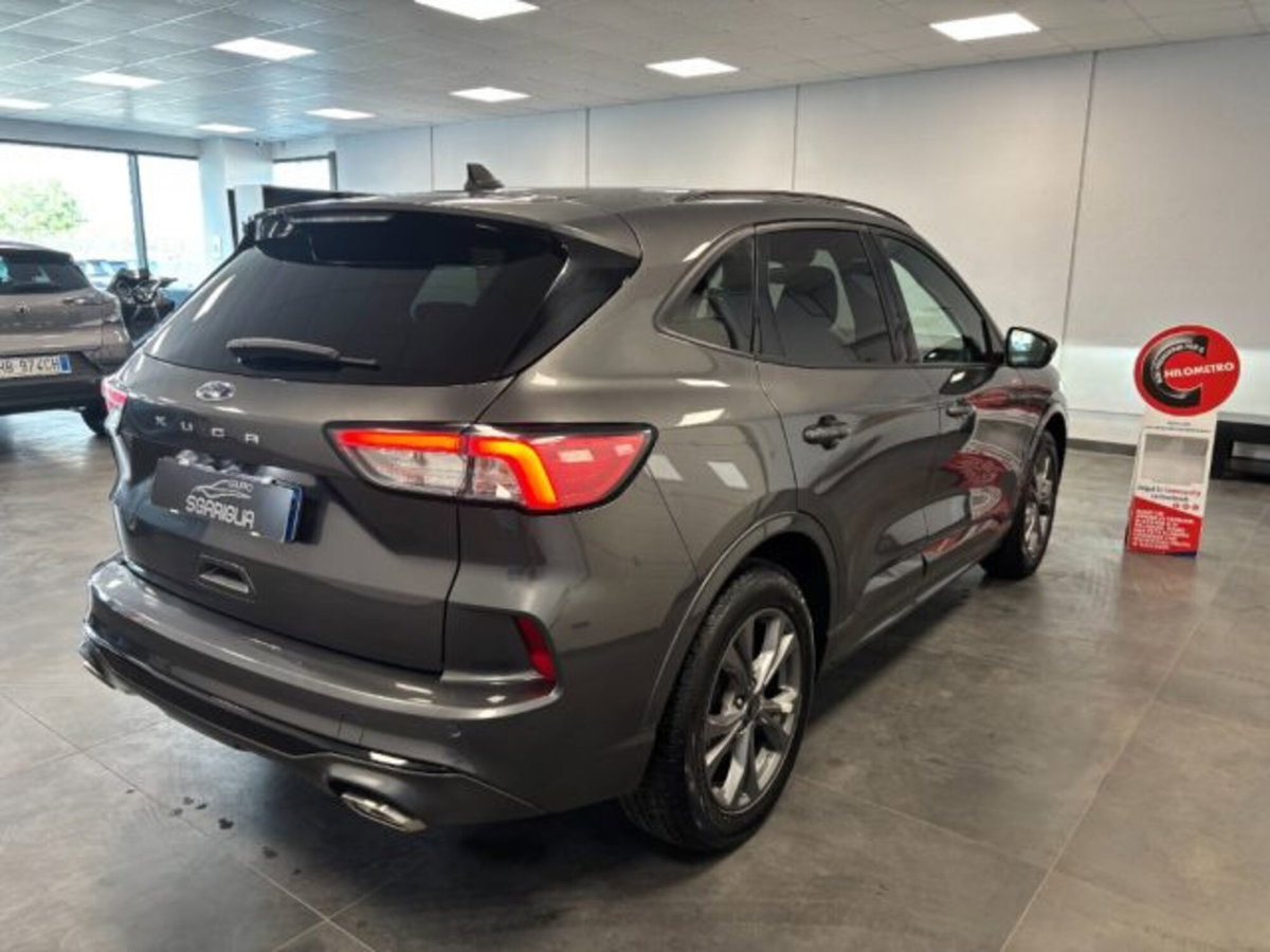Ford Kuga 1.5 EcoBoost 150 CV 2WD ST-Line (4)