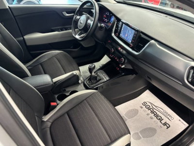 Kia Stonic 1.6 CRDi 115 CV Style (13)