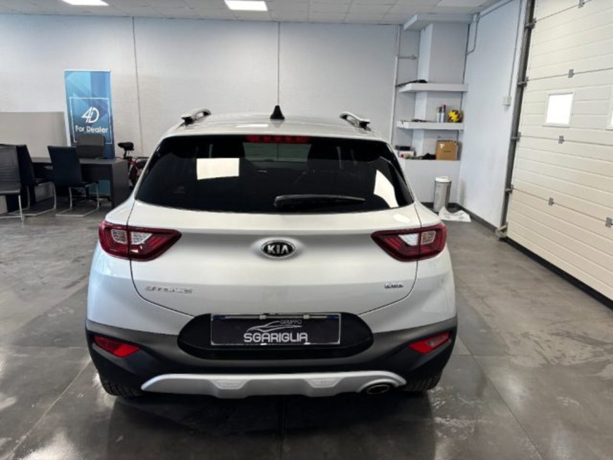 Kia Stonic 1.6 CRDi 115 CV Style (5)