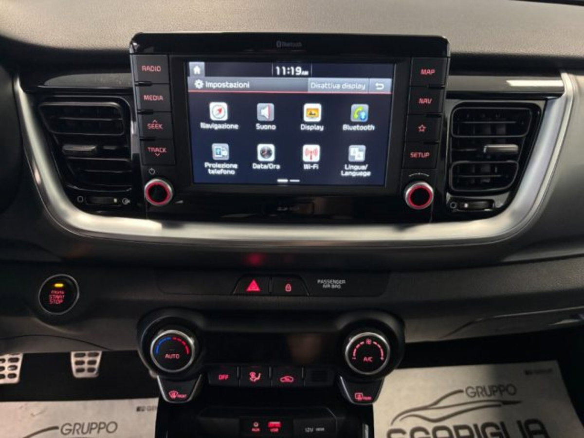 Kia Stonic 1.6 CRDi 115 CV Style (9)