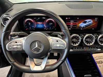 Mercedes-Benz Classe B 180 d Premium (15)