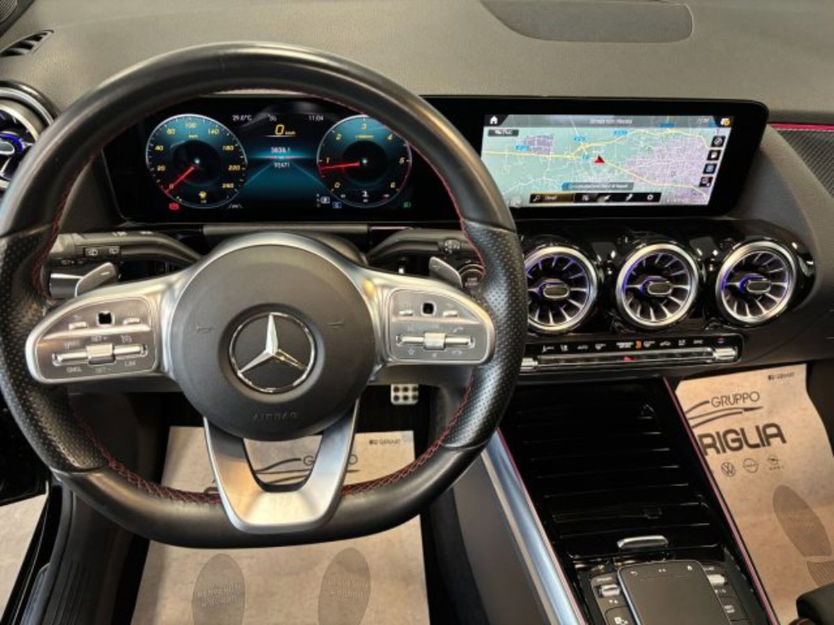 Mercedes-Benz Classe B 180 d Premium (7)