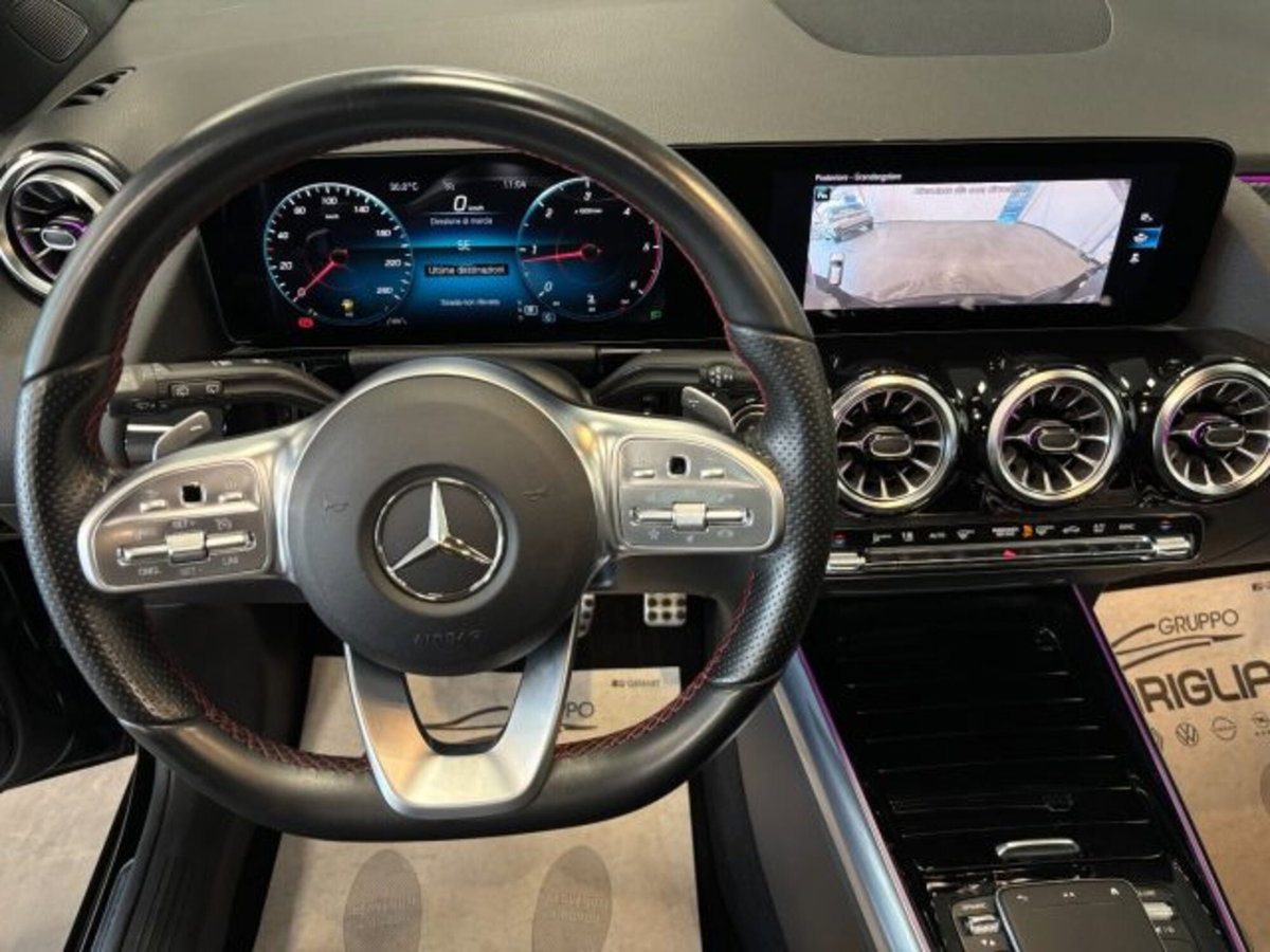 Mercedes-Benz Classe B 180 d Premium (8)