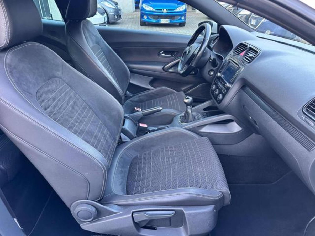 Volkswagen Scirocco 1.4 TSI 160CV (10)