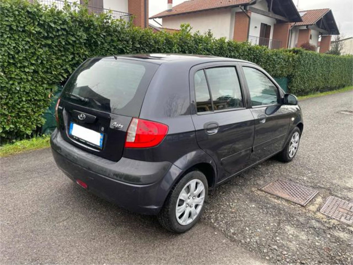 Hyundai Getz 12V (66CV) 5p. Style (6)