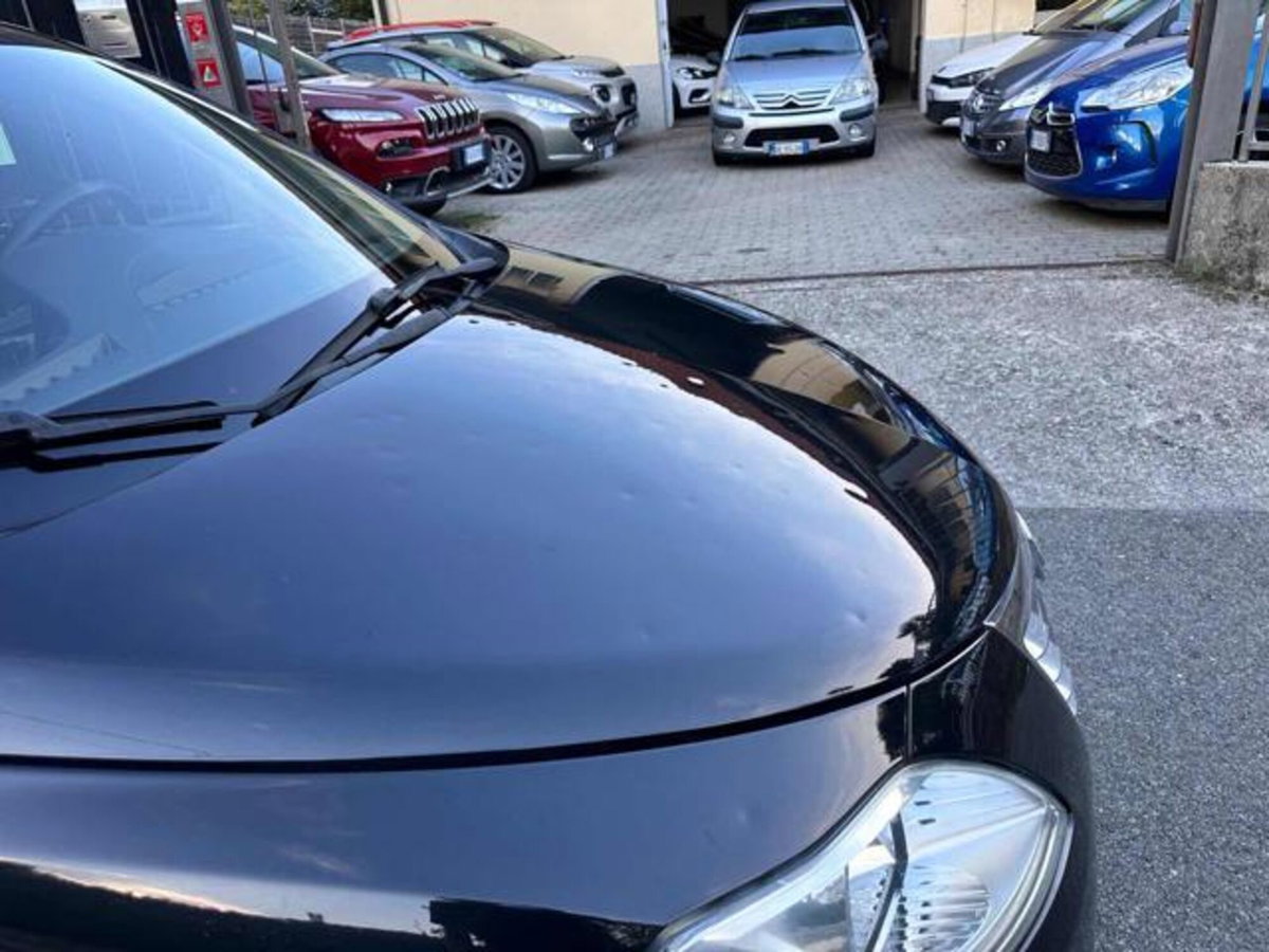 Lancia Ypsilon 1.2 69 CV 5 porte Silver (13)