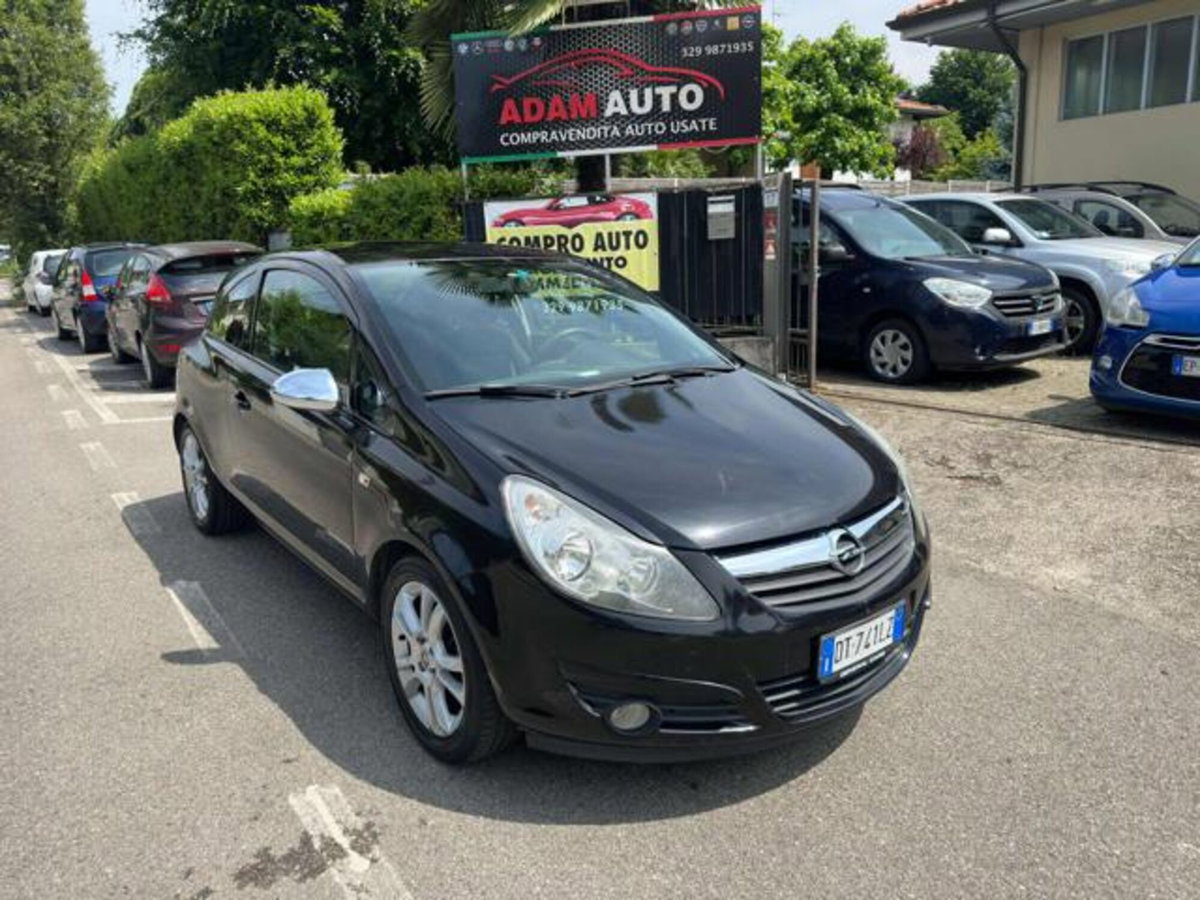 Opel Corsa 1.4 16V 3 porte aut. Sport (3)