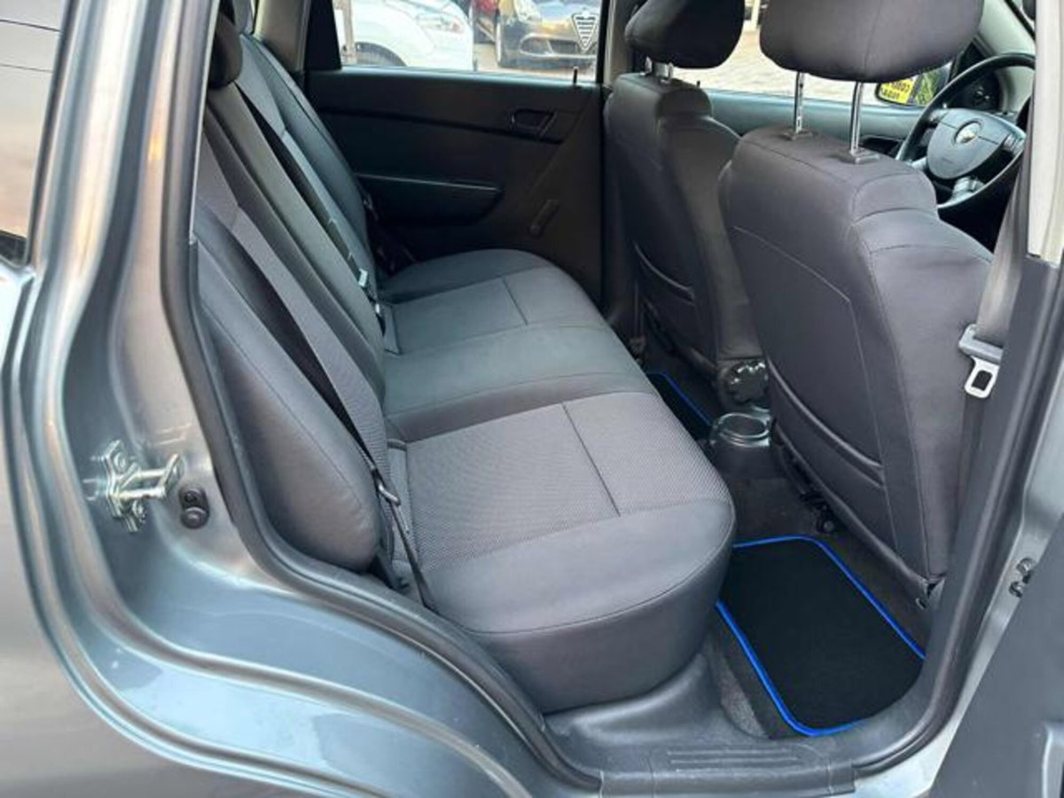 Chevrolet Aveo 1.2 5 porte LT (14)