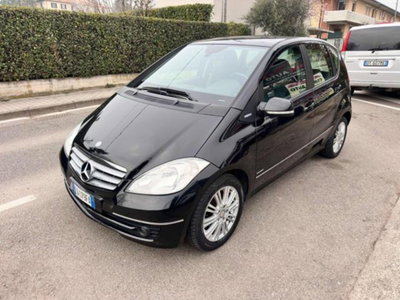 Mercedes-Benz Classe A 160 BlueEFFICIENCY Special Edition (2)