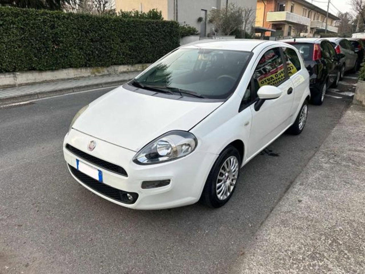 Fiat Punto Evo 1.4 5 porte Emotion EasyPower (2)