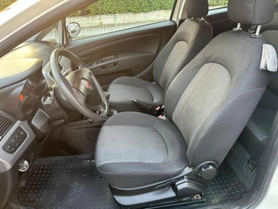 Fiat Punto Evo 1.4 5 porte Emotion EasyPower (7)