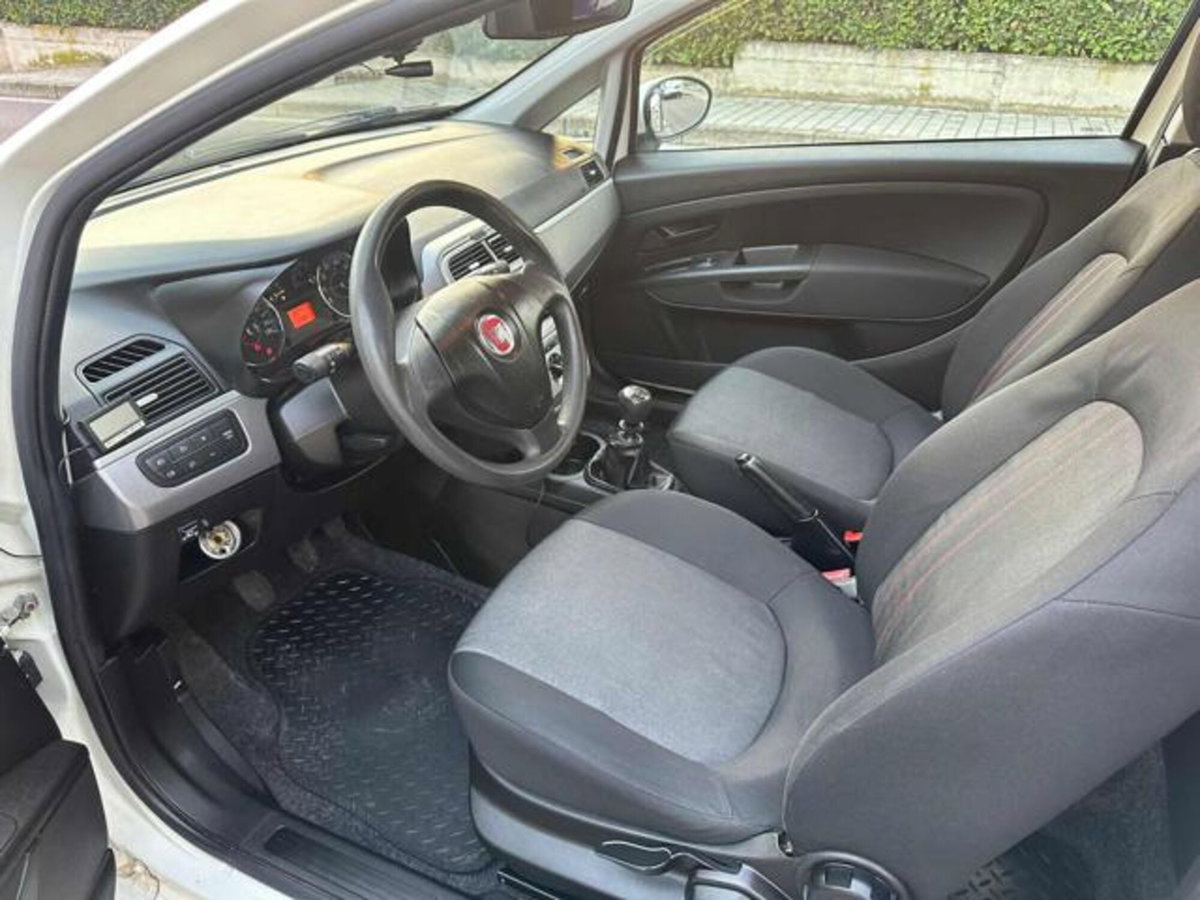 Fiat Punto Evo 1.4 5 porte Emotion EasyPower (9)