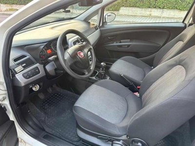 Fiat Punto Evo 1.4 5 porte Emotion EasyPower (9)