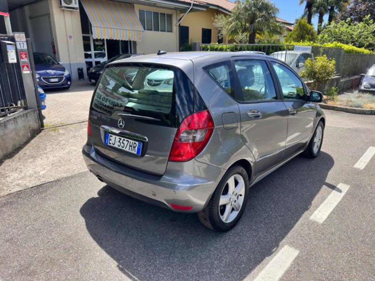 Mercedes-Benz Classe A 160 BlueEFFICIENCY Premium (6)