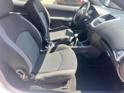 Peugeot 206 60CV 3p. X Line (13)