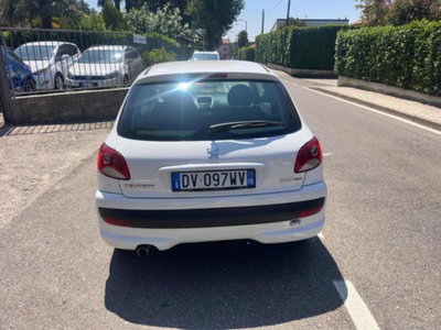 Peugeot 206 60CV 3p. X Line (5)