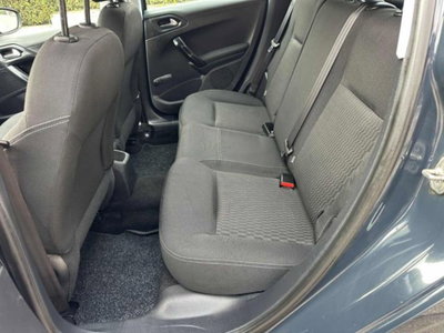 Peugeot 208 68 5 porte Active (11)