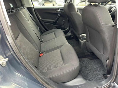 Peugeot 208 68 5 porte Active (15)