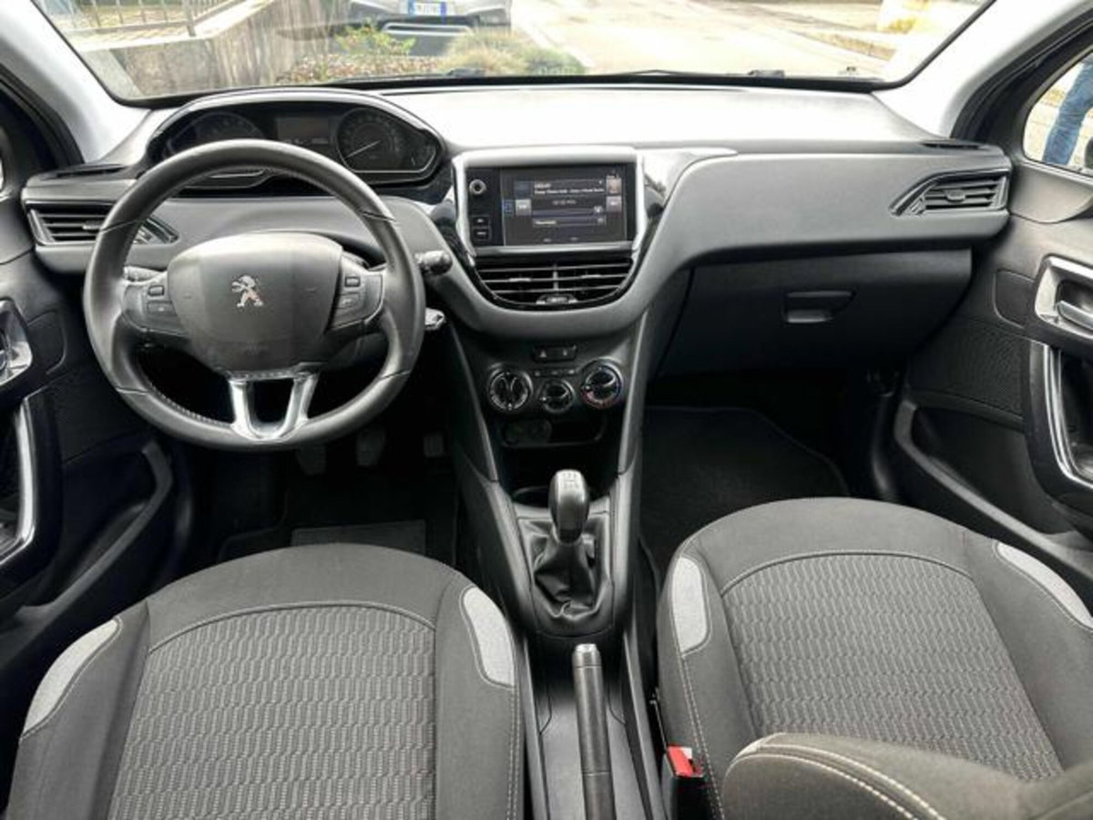 Peugeot 208 68 5 porte Active (19)