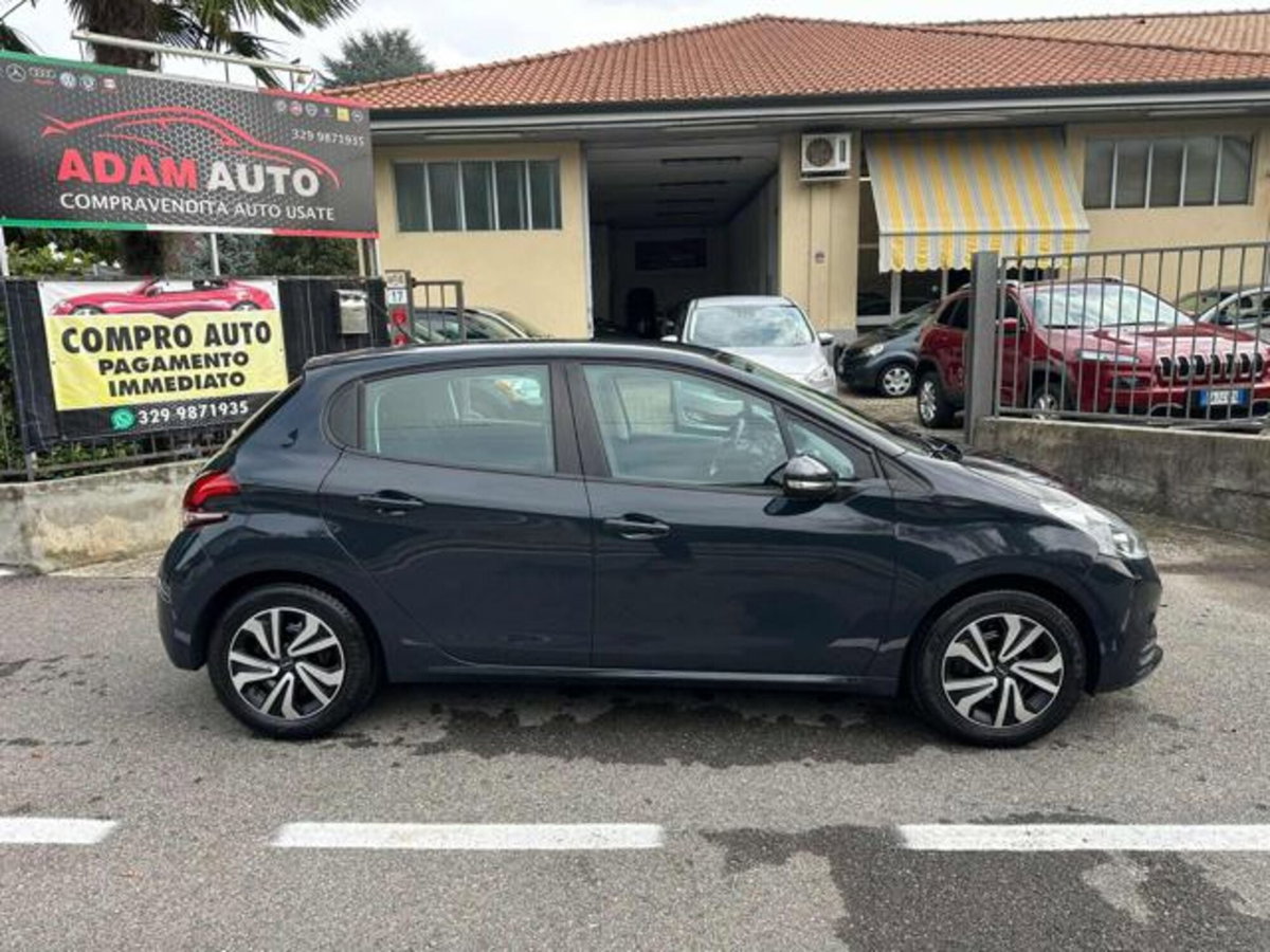 Peugeot 208 68 5 porte Active (2)