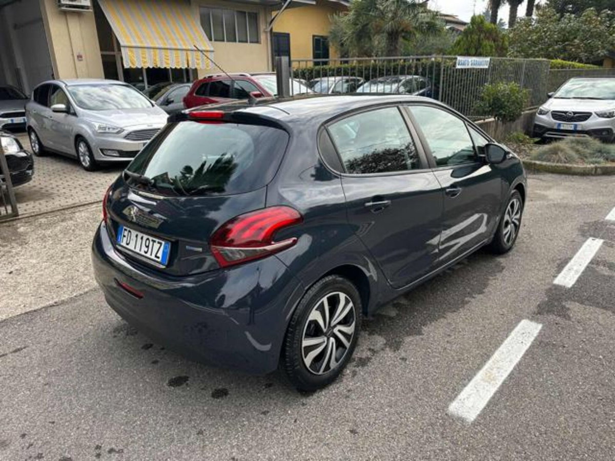 Peugeot 208 68 5 porte Active (8)