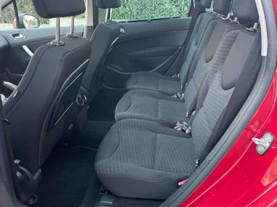 Peugeot 308 SW 1.6 THP 150CV Ciel Féline (13)