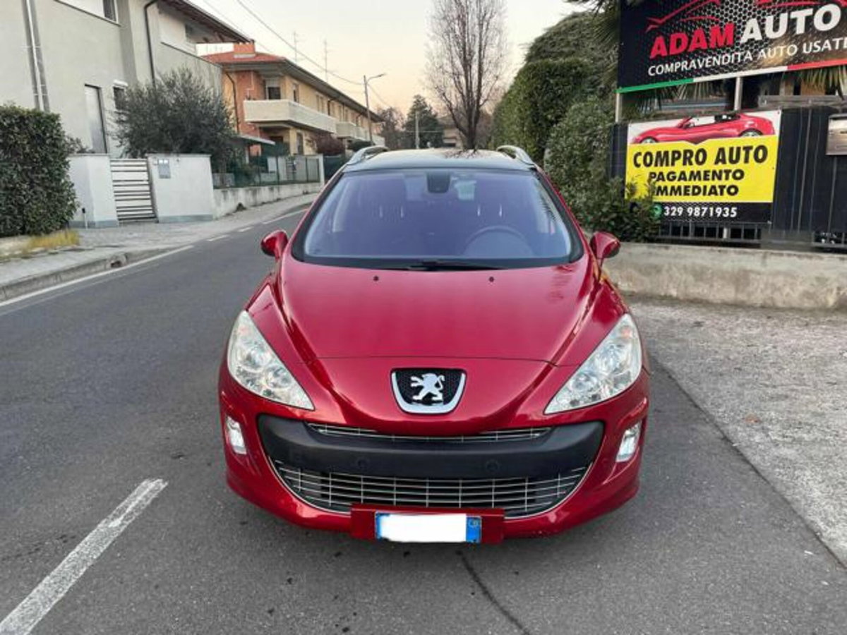 Peugeot 308 SW 1.6 THP 150CV Ciel Féline (3)