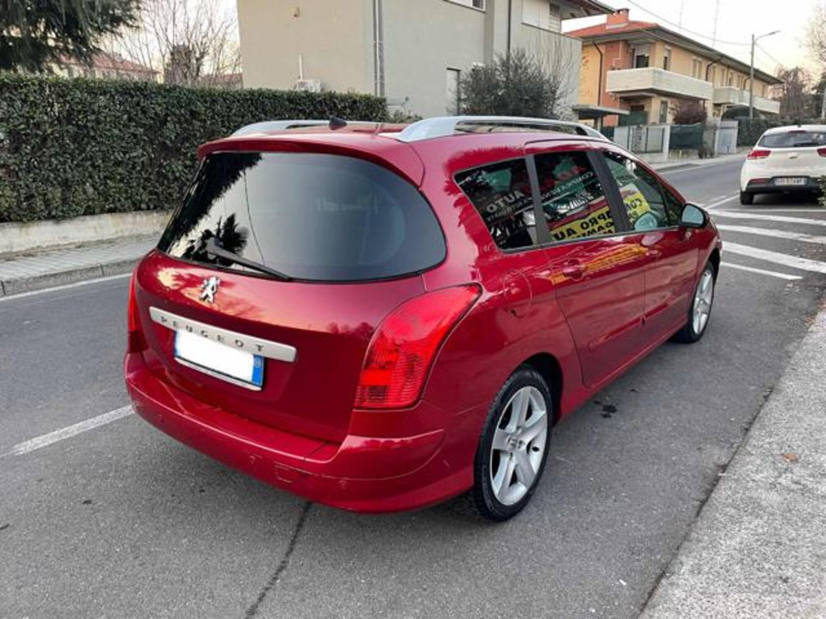 Peugeot 308 SW 1.6 THP 150CV Ciel Féline (4)
