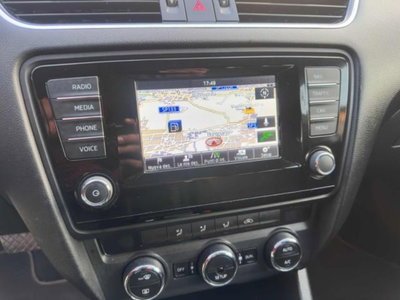 Skoda Octavia Station Wagon 1.6 TDI CR 105 CV Wagon Elegance (19)