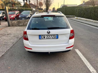 Skoda Octavia Station Wagon 1.6 TDI CR 105 CV Wagon Elegance (4)