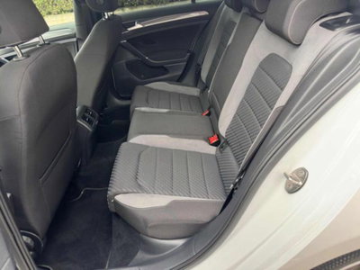 Volkswagen Golf 2.0 TDI 150 CV SCR R-Line (14)