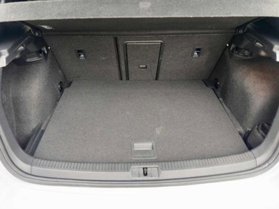 Volkswagen Golf 2.0 TDI 150 CV SCR R-Line (15)