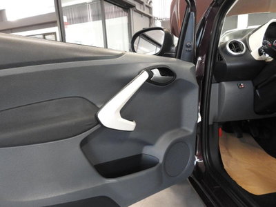 Ford Ka 1.2 8V 69 CV Bz.-GPL (16)