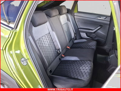 Volkswagen Taigo 1.0 tsi R-Line 115cv (10)