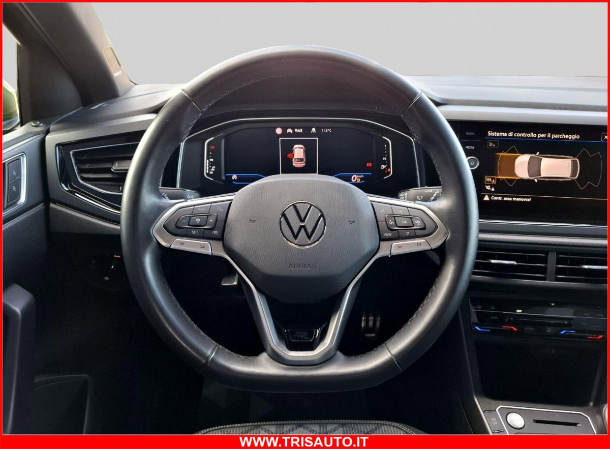 Volkswagen Taigo 1.0 tsi R-Line 115cv (14)