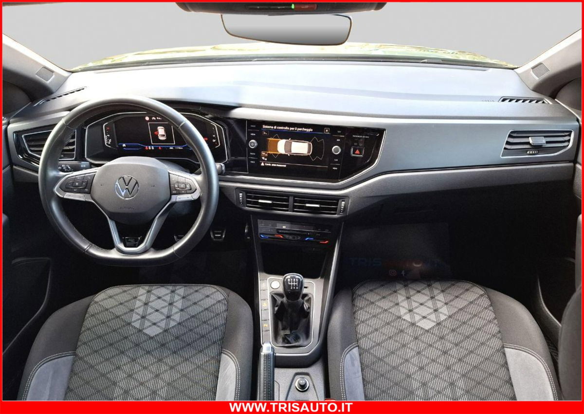 Volkswagen Taigo 1.0 tsi R-Line 115cv (6)
