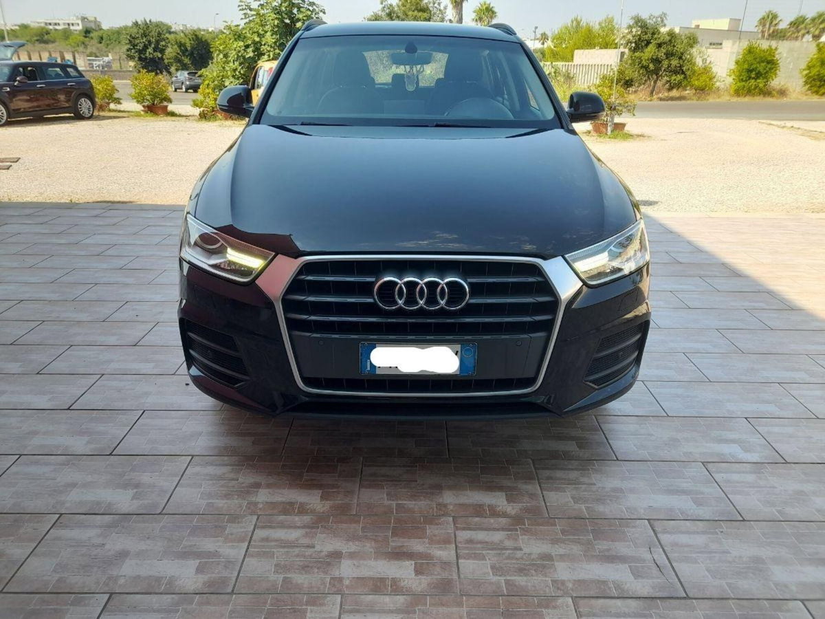 Audi Q3 2.0 TDI 150 CV quattro S tronic Business (4)