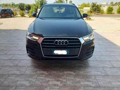 Audi Q3 2.0 TDI 150 CV quattro S tronic Business (4)