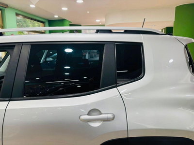 Jeep Renegade 1.6 Mjt 120 CV Limited (6)