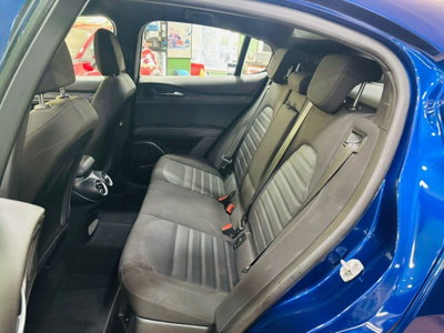 Alfa Romeo Stelvio Stelvio 2.2 Turbodiesel 190 CV AT8 Q4 Super Business (14)