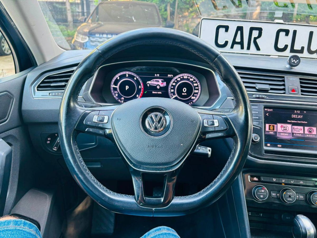 Volkswagen Tiguan 2.0 TDI 150 CV 4MOTION DSG CityScape BlueMotion Tech. (13)