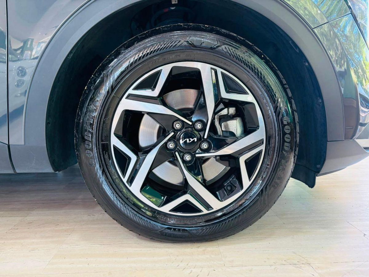 Kia Sportage 1.6 CRDI 136 DCT7 2WD Mild Hybrid Black Edition (7)