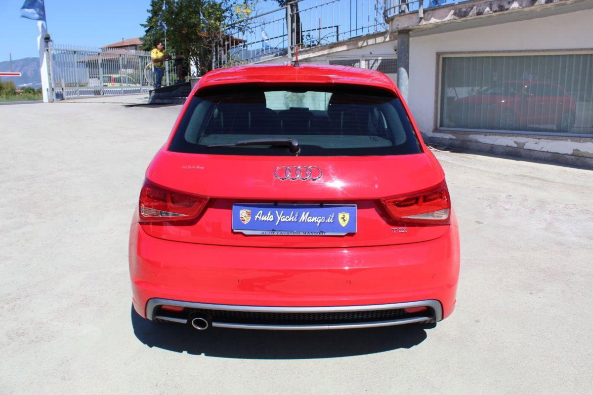 Audi A1 Sportback 1.6 TDI S tronic S line edition plus (5)