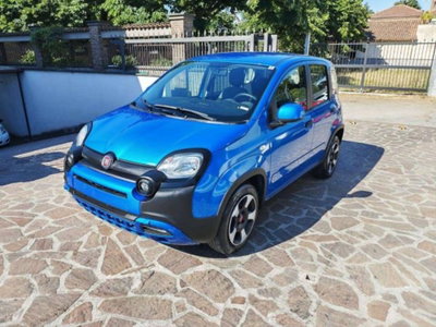 Fiat Panda Cross 1.0 firefly hybrid Cross s&s 70cv 5p.ti usata
