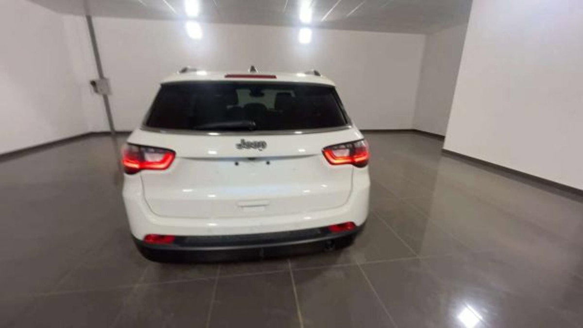 Jeep Compass 1.6 mjt Limited 2wd 130cv (5)