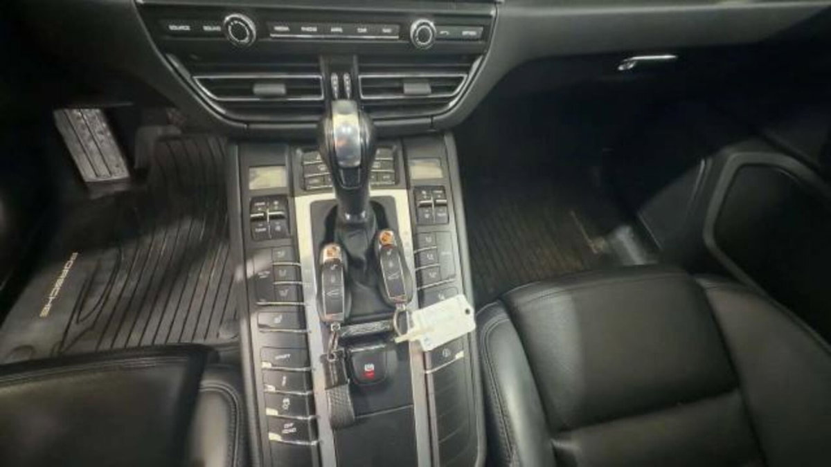 Porsche Macan 2.0 265cv pdk (12)
