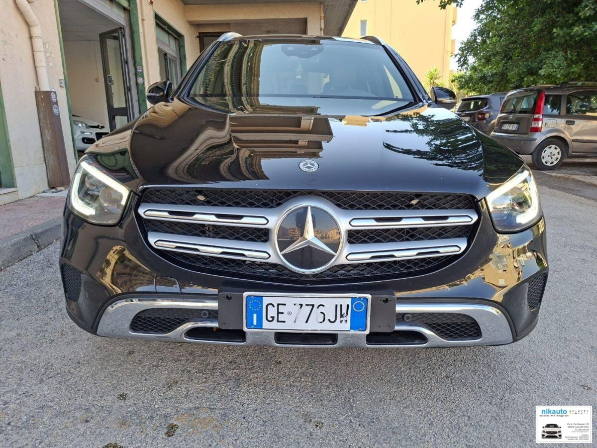 Mercedes-Benz GLC SUV 220 d 4Matic Premium (2)