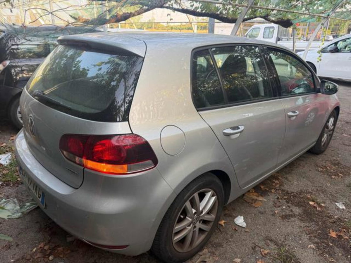 Volkswagen Golf 1.6 5p. Highline BiFuel (15)