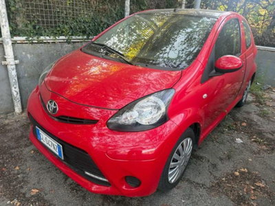 Toyota Aygo 1.0 12V VVT-i 3 porte Orange Connect usata