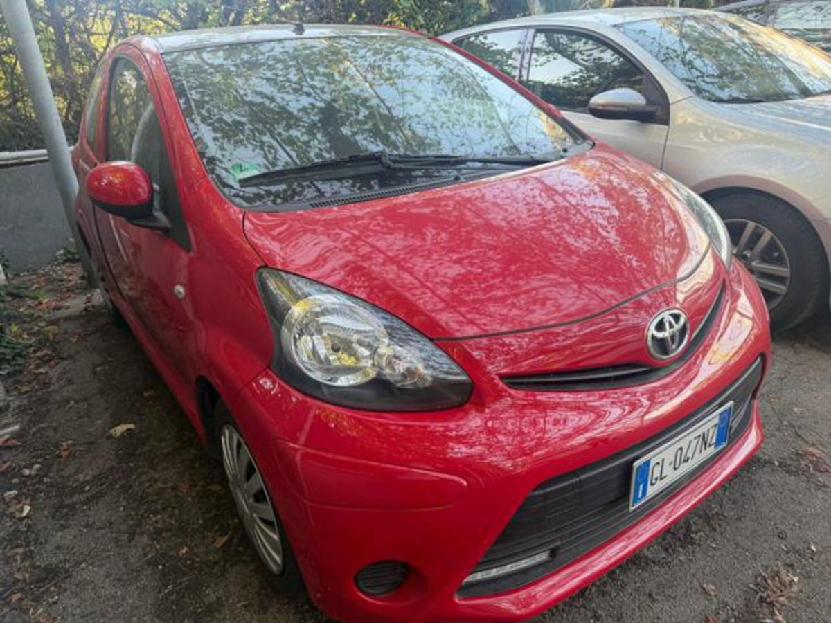 Toyota Aygo 1.0 12V VVT-i 3 porte Orange Connect (4)